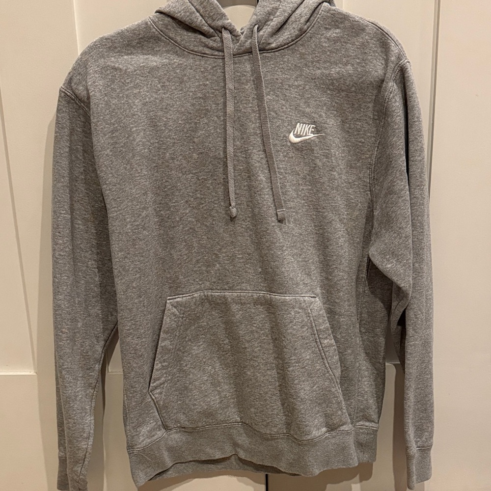 Nike Men's Heather Gray Pullover Hoodie